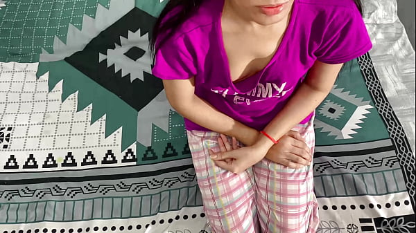 Aku Kasih Duit Ke Kakak Tiri, Lalu Ngentot Memek Perawan Sempitnya Buat Pertama Kali