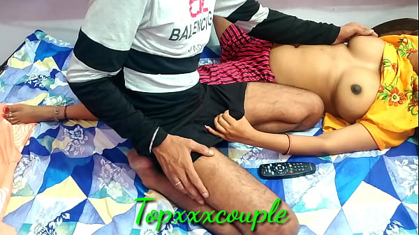 Desi Bhabhi Kampung Digebukin Di Ranjang Sampe Mbleber