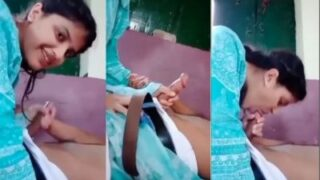 Desi Cewek Ngegebetin Mulut Sepupunya Sendiri, Rasanya Bikin Makin Pengen.