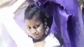 Video Gadis Desa India Bugil Nungging Sendiri