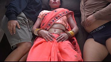 Ibu Tiri India Sendirian Sama Anak Tiri, Mainin Kontol Di Kamar, Video Desi India Panas.