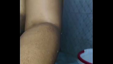 Ibu Tiri Desi India Lagi Mandi, Mms Kamera Tersembunyi, Istri Beneran Nih, Bikin Tegang!
